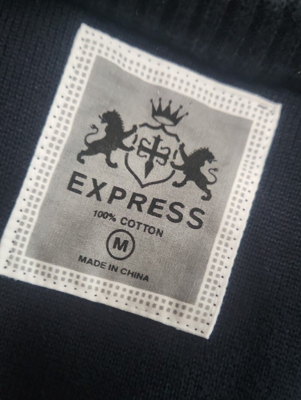 Express Sweater - Picture 5 of 6